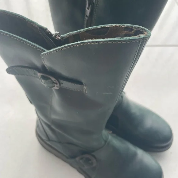 Fly London boots New. - Picture 7 of 8